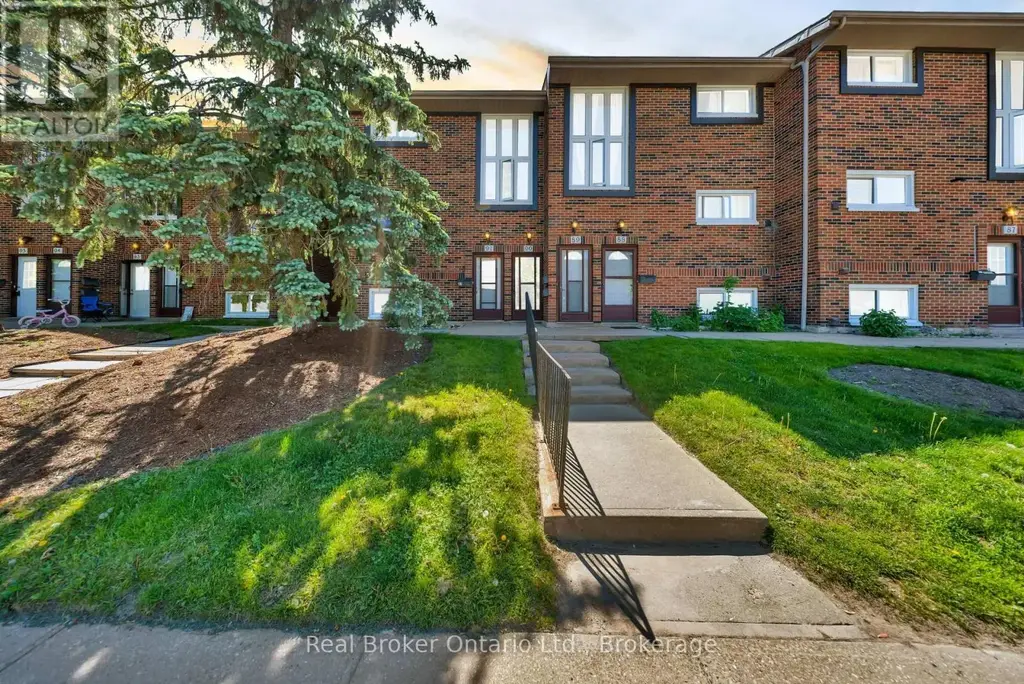 90 - 49 Rhonda Road, Guelph (Willow West/Sugarbush/West Acres)
